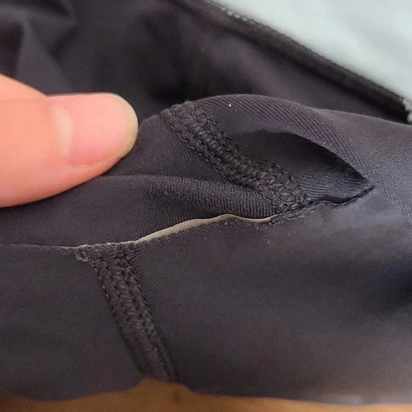 Lululemon Capri Leggings - Picture 11 of 11